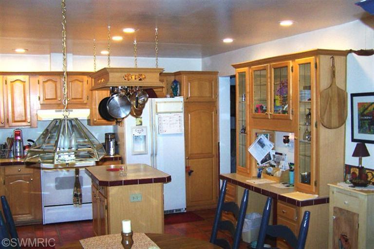 6118 North Ridge Road Pentwater, MI 49449 - Photo 15 of 24 Additional Photo