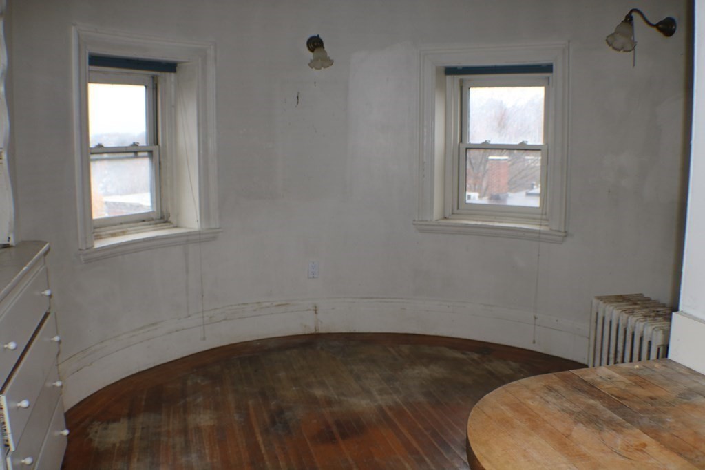 11 Garrison Road, Unit 5 Brookline, MA 02445 - Photo 14 of 17