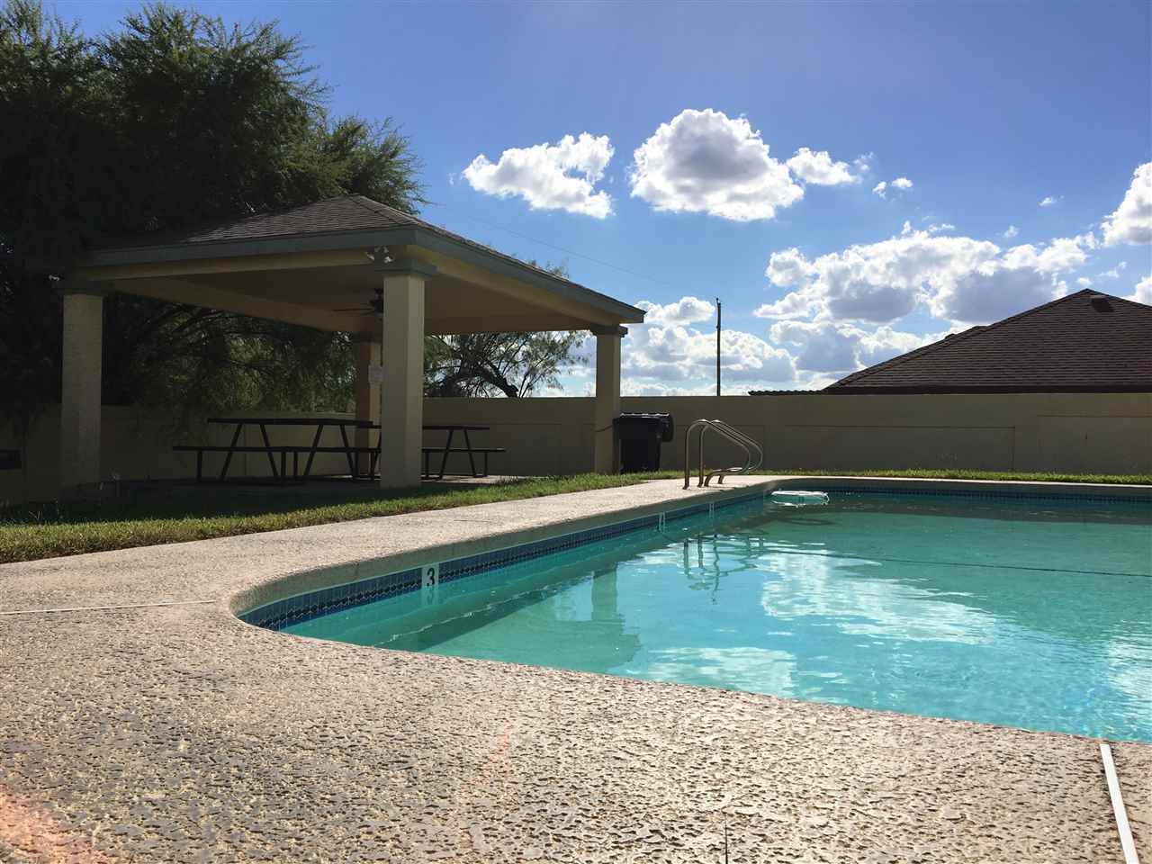 1000 Ranchway Drive, Unit 101 Laredo, TX 78045 - Photo 8 of 10 Gallery Image 8
