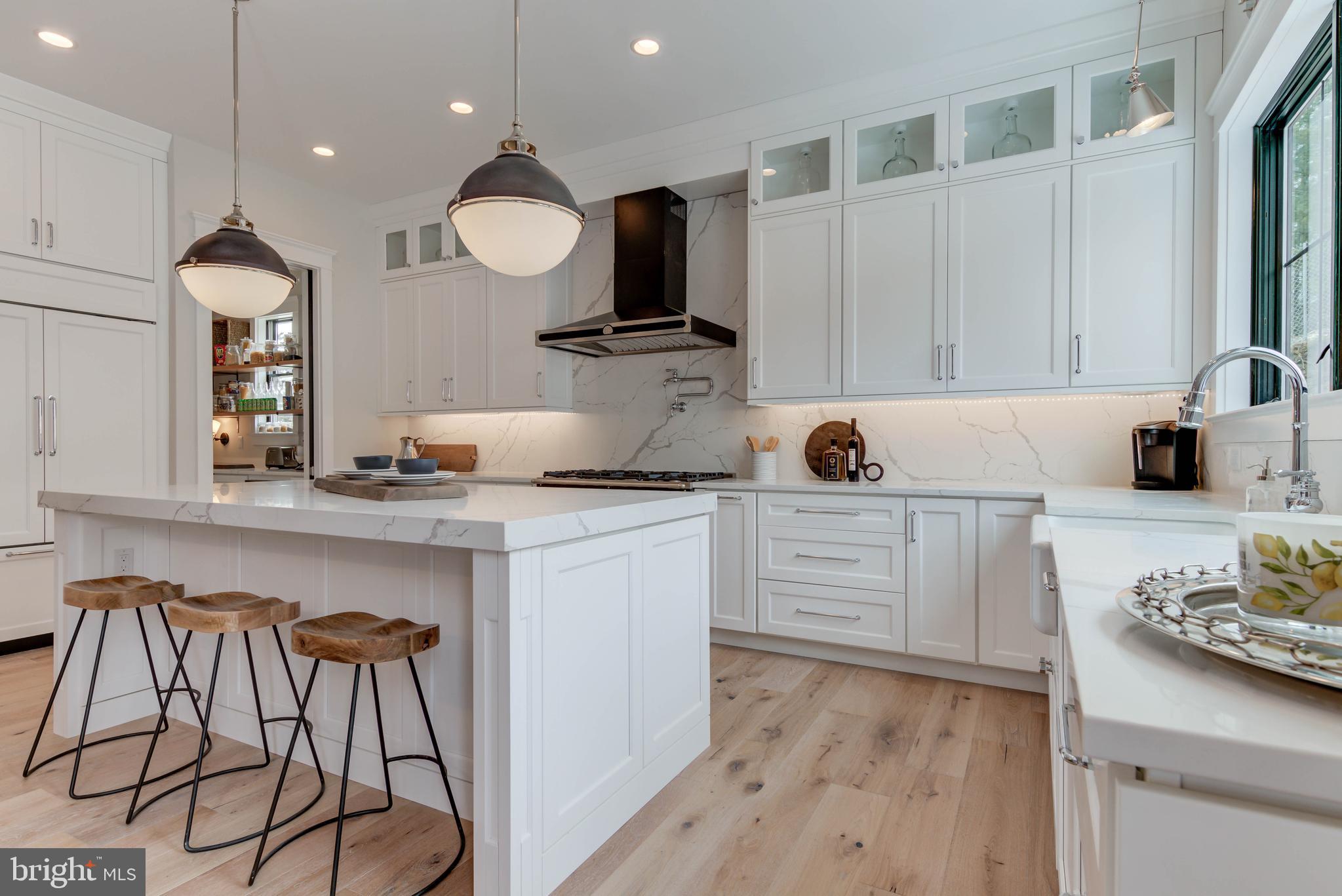 328 Morris Road Newtown Square, PA 19073 - Photo 3 of 21 Gourmet Kitchen