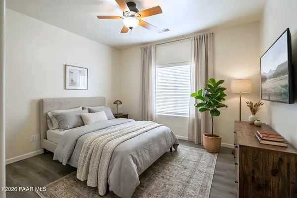 $2,300 | 988 Louie Street, Prescott, AZ 86301