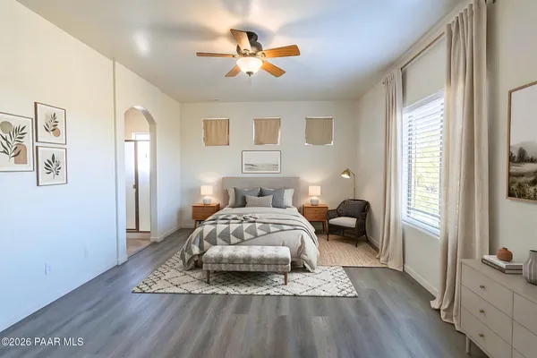 $2,300 | 988 Louie Street, Prescott, AZ 86301