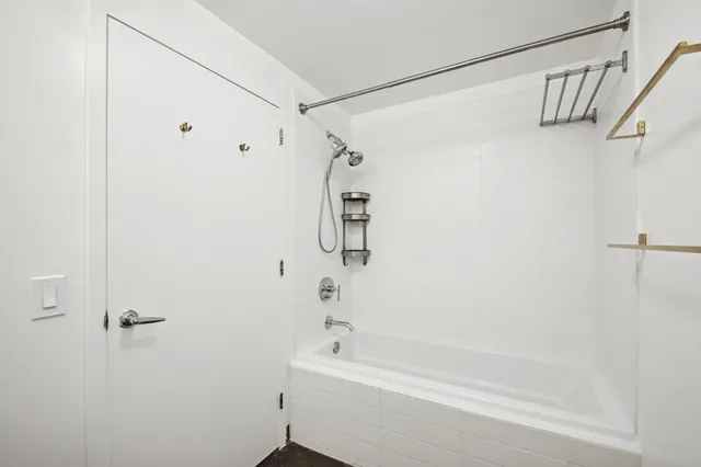 $799,900 | 88 Morgan Street, Unit 1708, Jersey City, NJ 07302