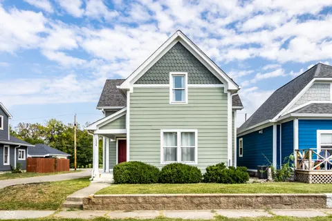 $250,000 | 1334 East Minnesota Street, Indianapolis, IN 46203