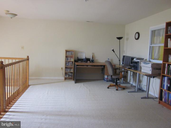 324 Brickhouse Road Princeton, NJ 08540 - Photo 14 of 21 Loft