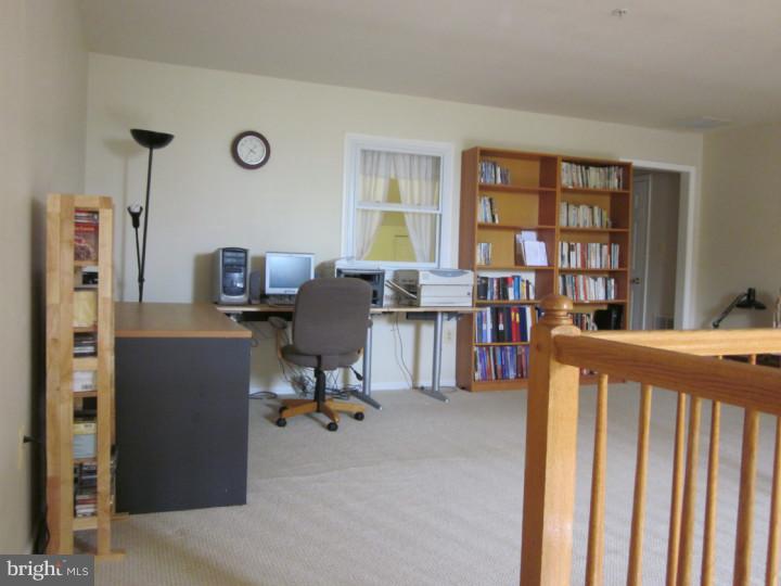 324 Brickhouse Road Princeton, NJ 08540 - Photo 15 of 21 Loft