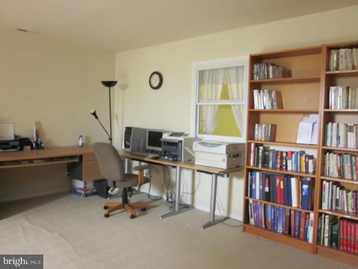 324 Brickhouse Road Princeton, NJ 08540 - Photo 16 of 21 Loft