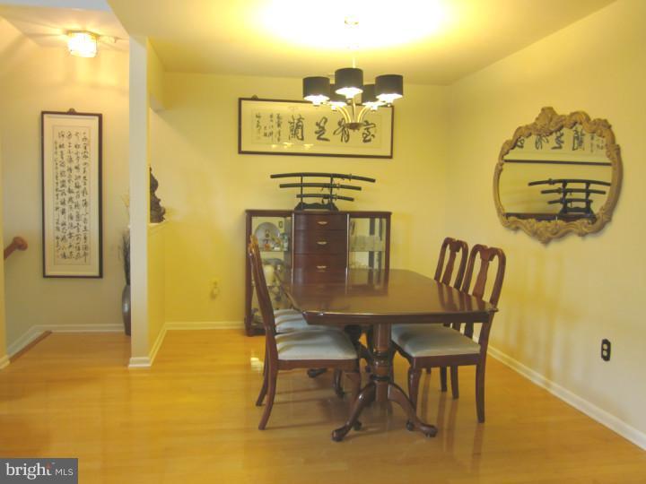 324 Brickhouse Road Princeton, NJ 08540 - Photo 4 of 21 Dining Room