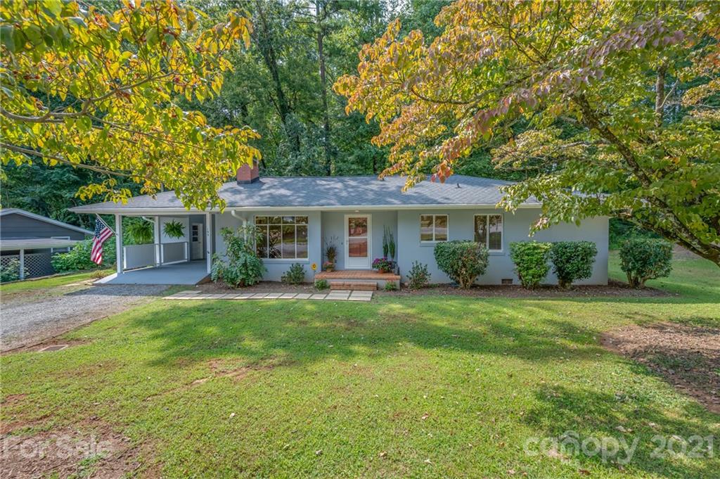 195 Grady Avenue Tryon, NC 28782 - Photo 2 of 31 Gallery Image 2