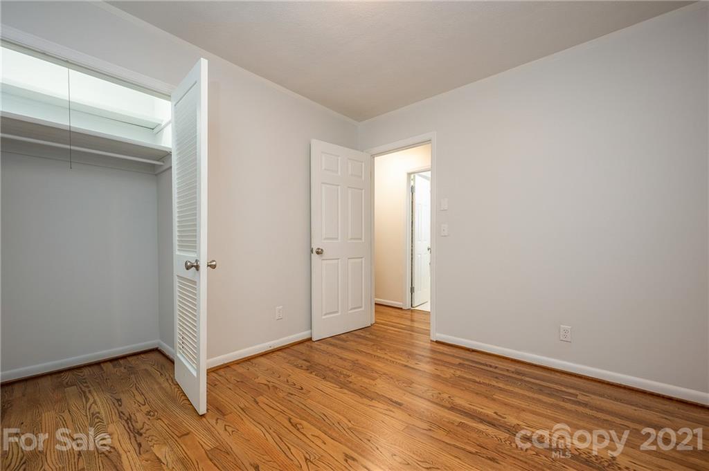 195 Grady Avenue Tryon, NC 28782 - Photo 16 of 31 Gallery Image 16