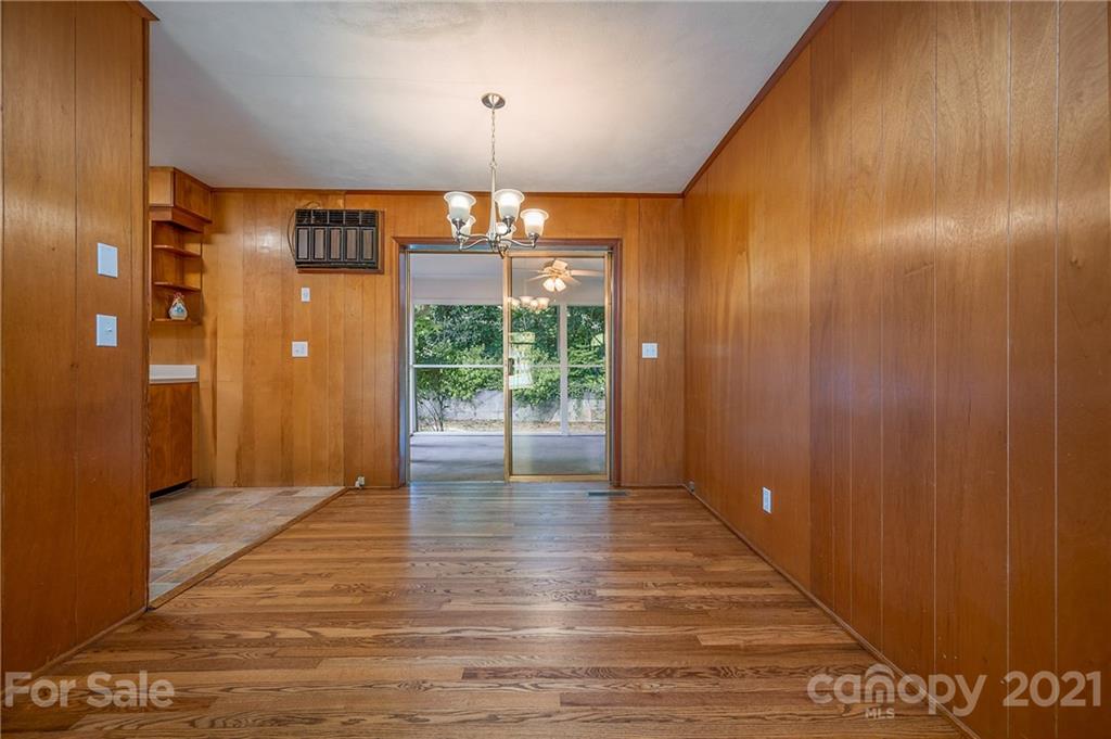 195 Grady Avenue Tryon, NC 28782 - Photo 8 of 31 Gallery Image 8