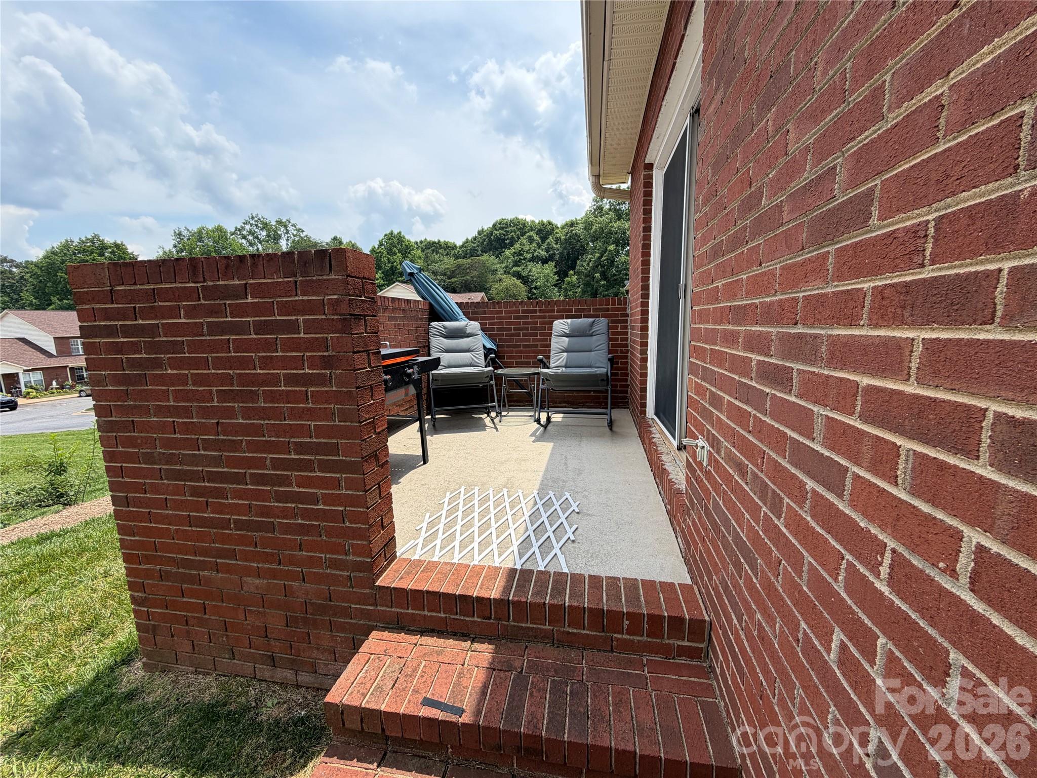 102 Brandywine Drive Northeast, Unit R6 Conover, NC 28613 - Photo 15 of 26