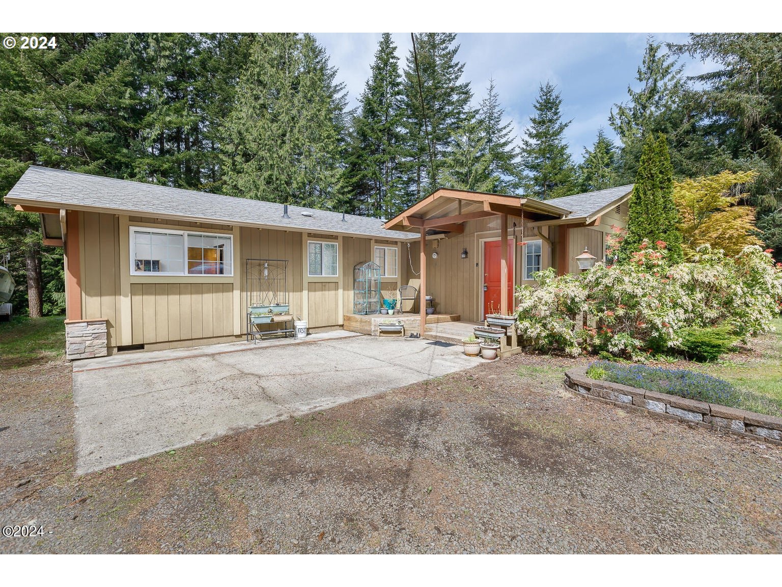 85380 Glenada Road Florence, OR 97439 - Photo 1 of 39 Gallery Image 1