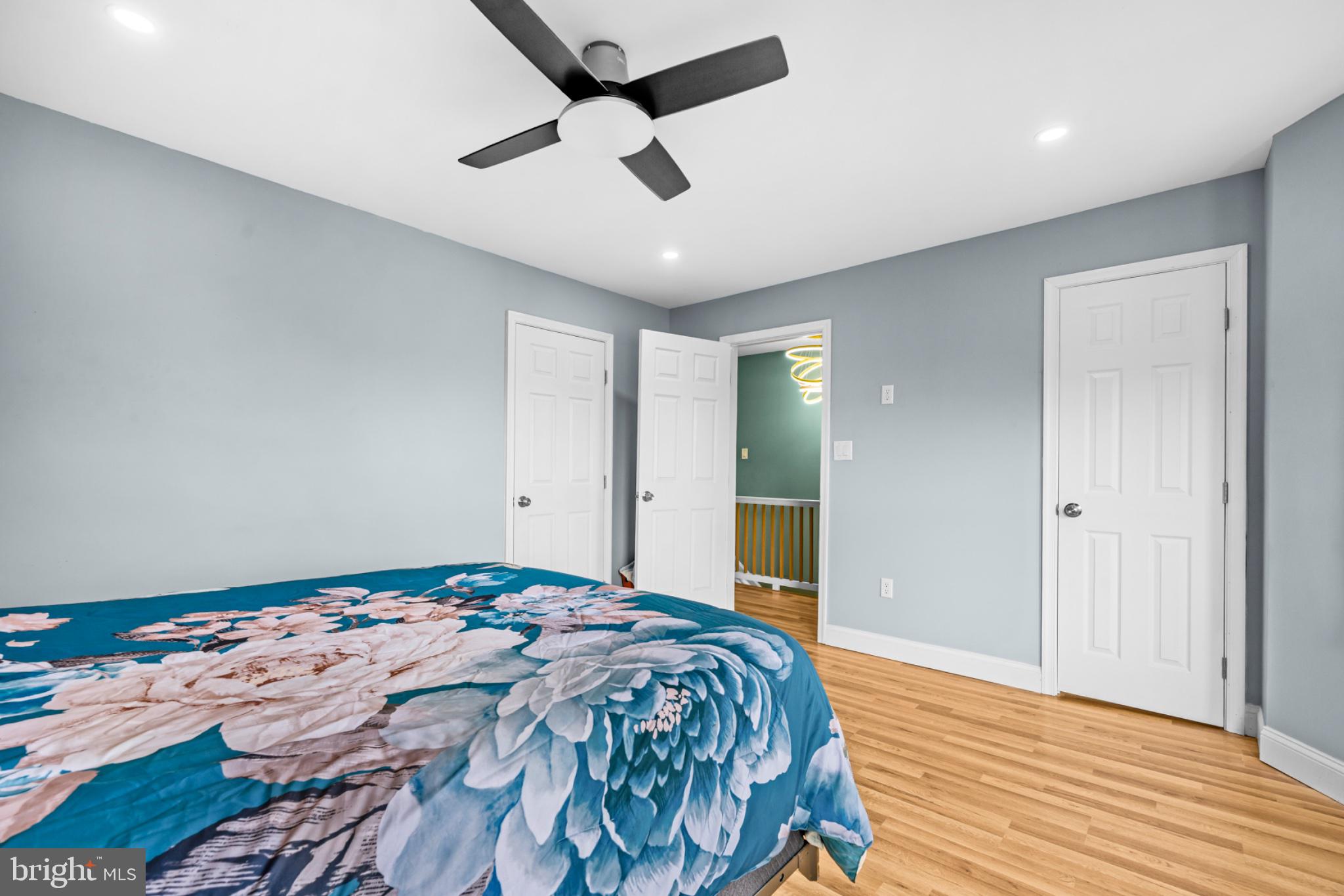 46 Boone Street Cumberland, MD 21502 - Photo 15 of 35 Serene bedroom with modern charm.
