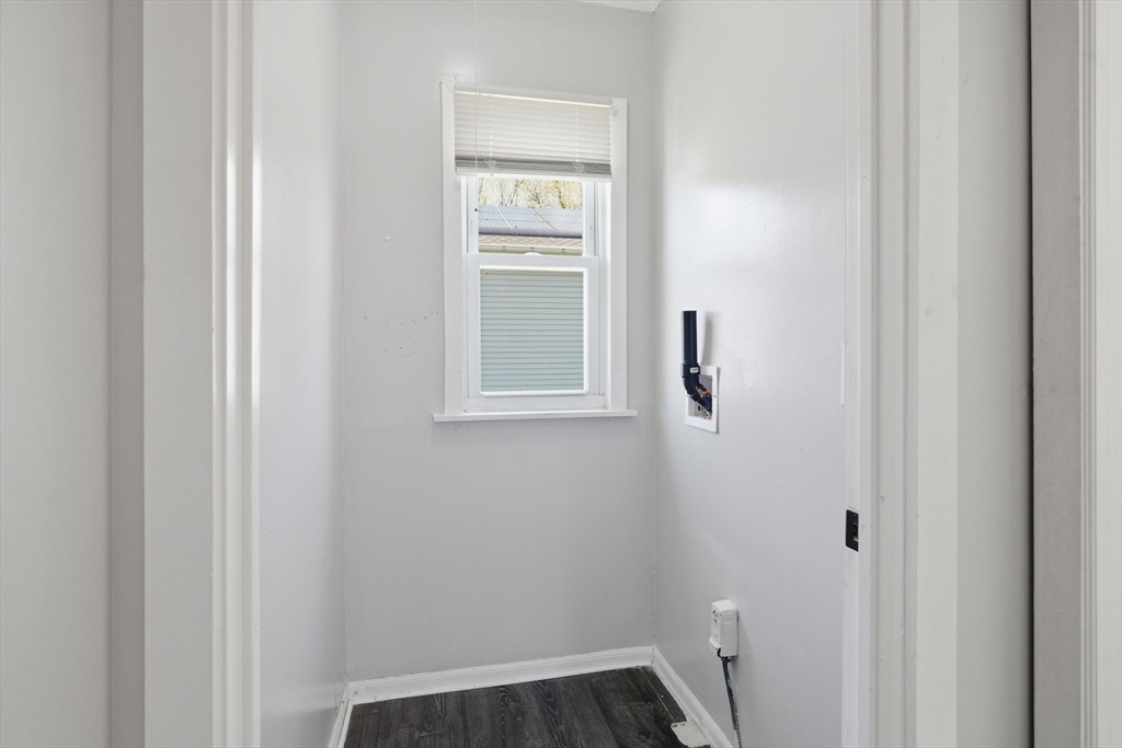 25 Victoria Street Springfield, MA 01104 - Photo 24 of 42 Gallery Image 24