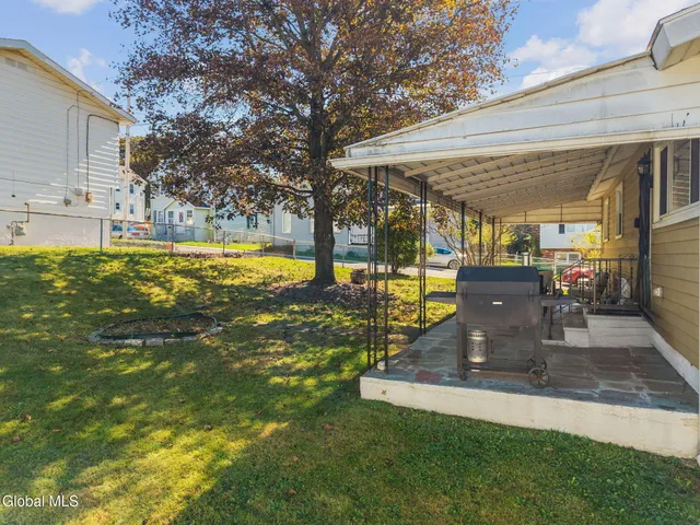 $260,900 | 64 Lawrence Street, Rensselaer, NY 12144