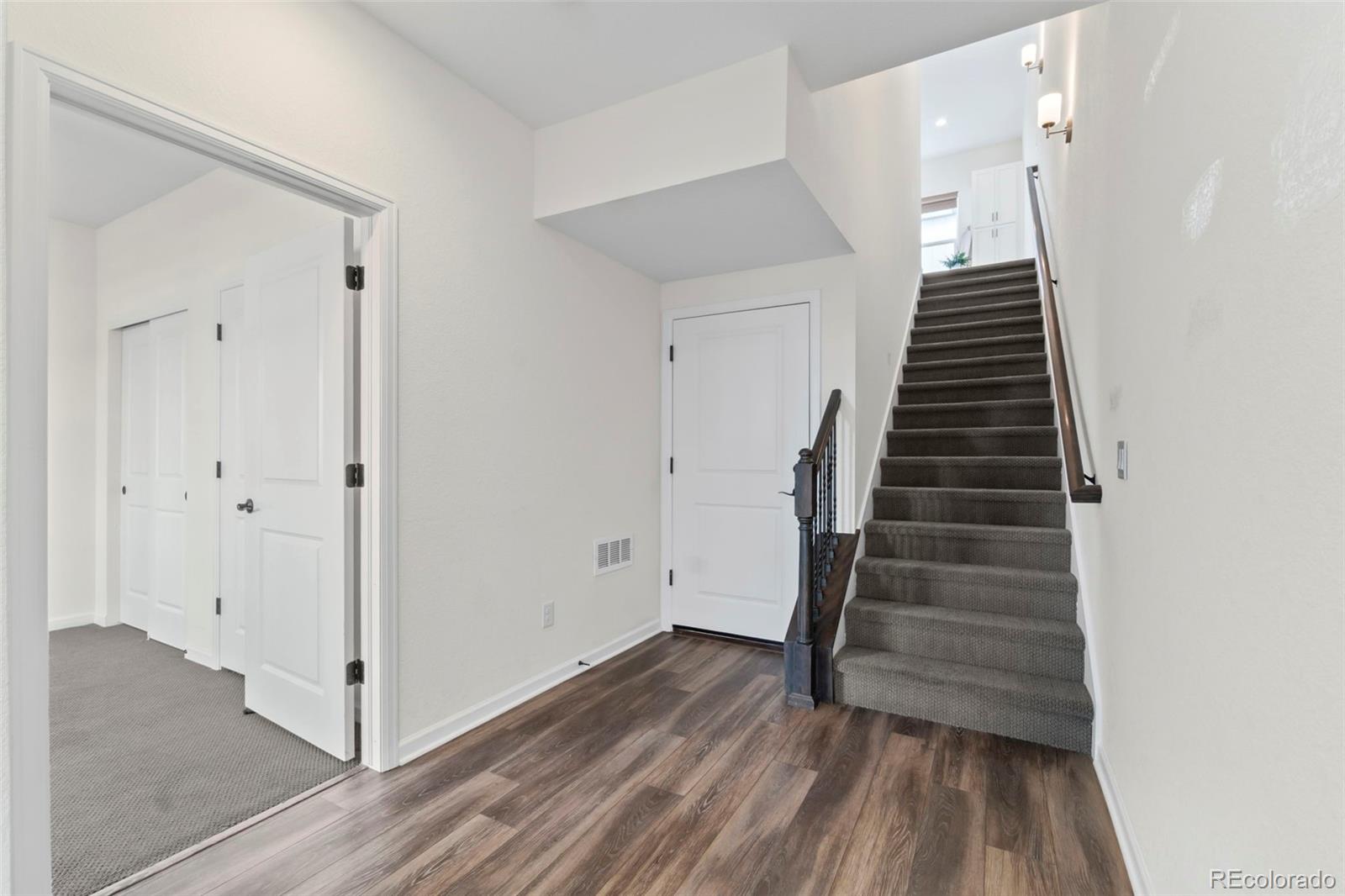 12340 West 51st Avenue Wheat Ridge, CO 80033 - Photo 3 of 25