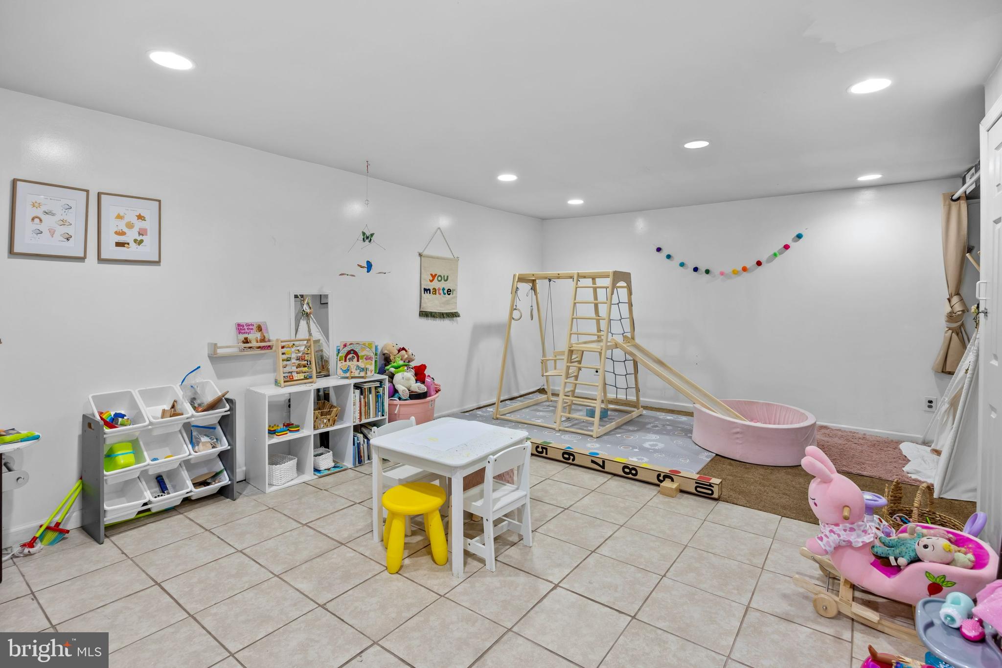4113 Whiting Road Philadelphia, PA 19154 - Photo 13 of 27 Gallery Image 13