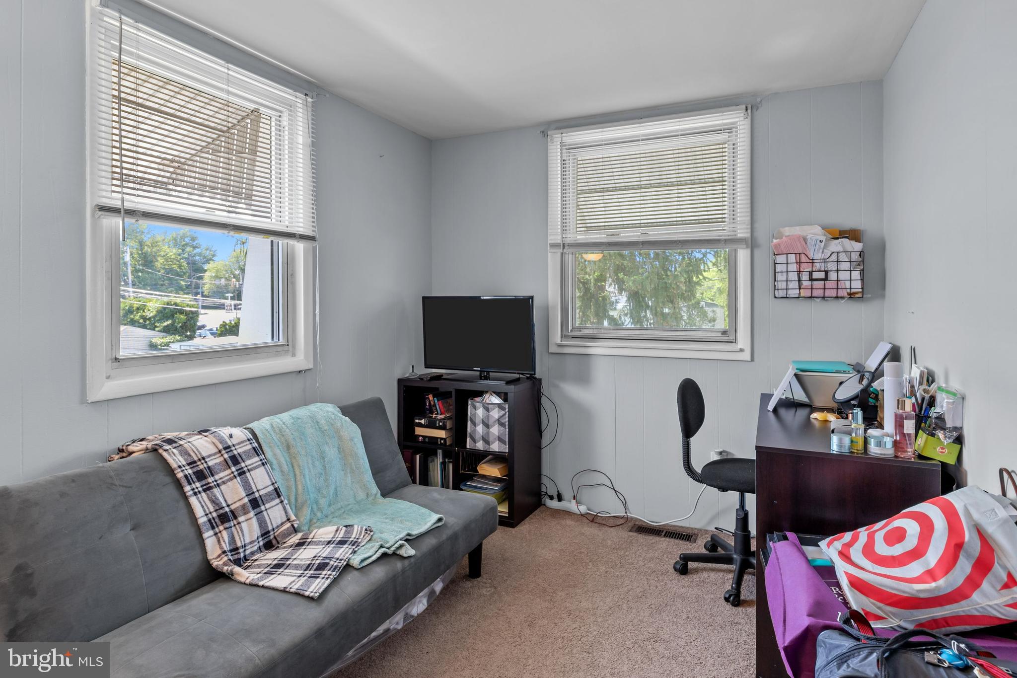 4113 Whiting Road Philadelphia, PA 19154 - Photo 19 of 27 Gallery Image 19
