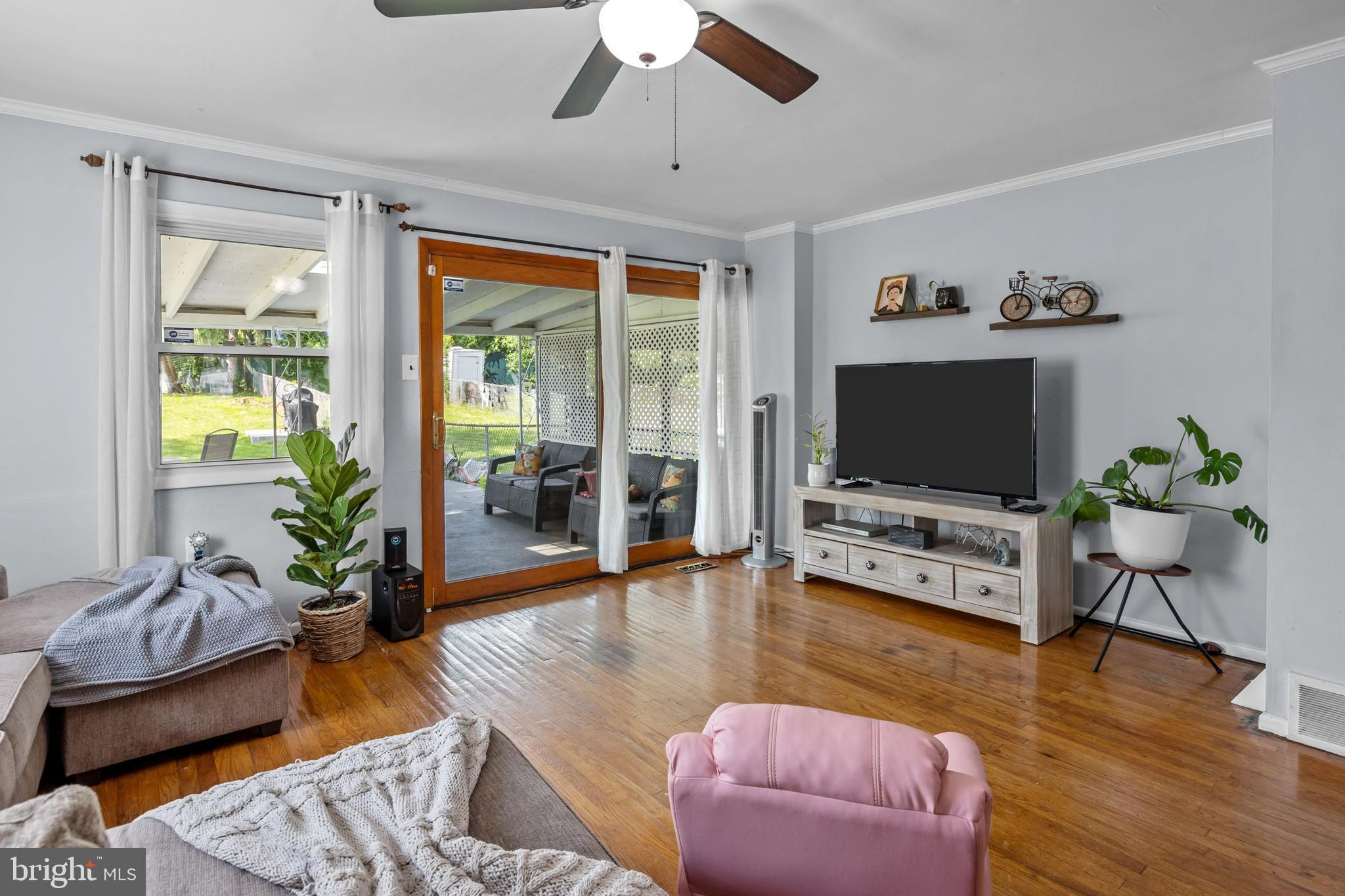4113 Whiting Road Philadelphia, PA 19154 - Photo 8 of 27 Gallery Image 8