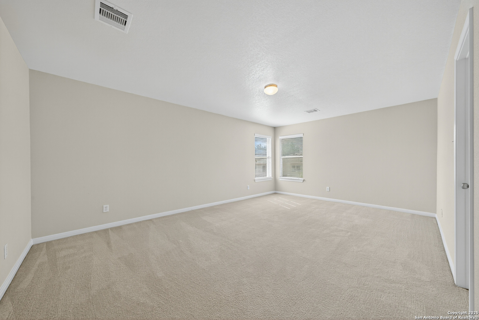221 Springtree Cove Cibolo, TX 78108 - Photo 23 of 33 a view of empty room