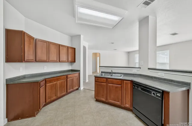 $299,950 | 221 Springtree Cove, Cibolo, TX 78108