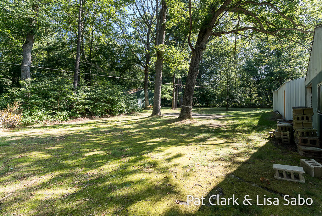 13983 State Road Nunica, MI 49448 - Photo 14 of 33 13983StateRd-14LoRes