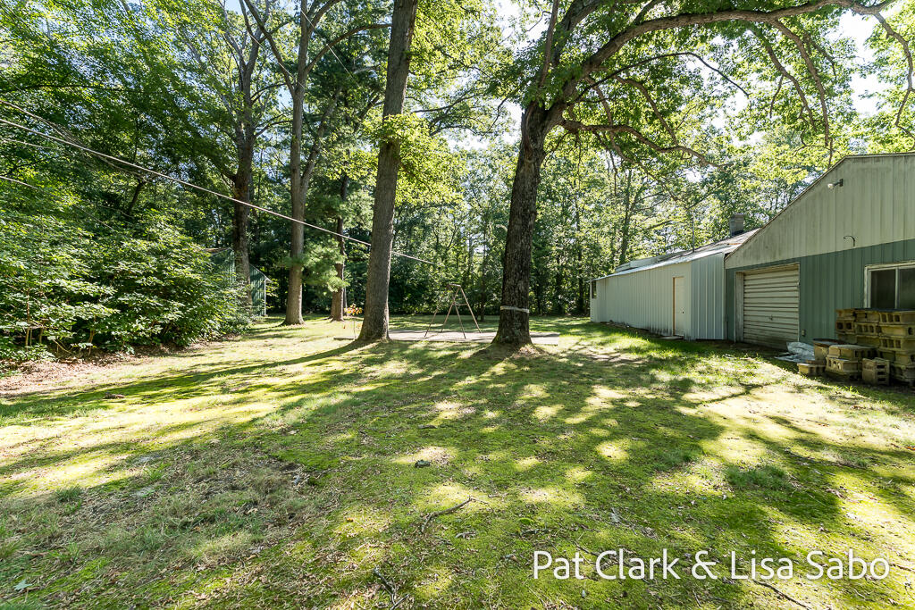 13983 State Road Nunica, MI 49448 - Photo 5 of 33 13983StateRd-5LoRes