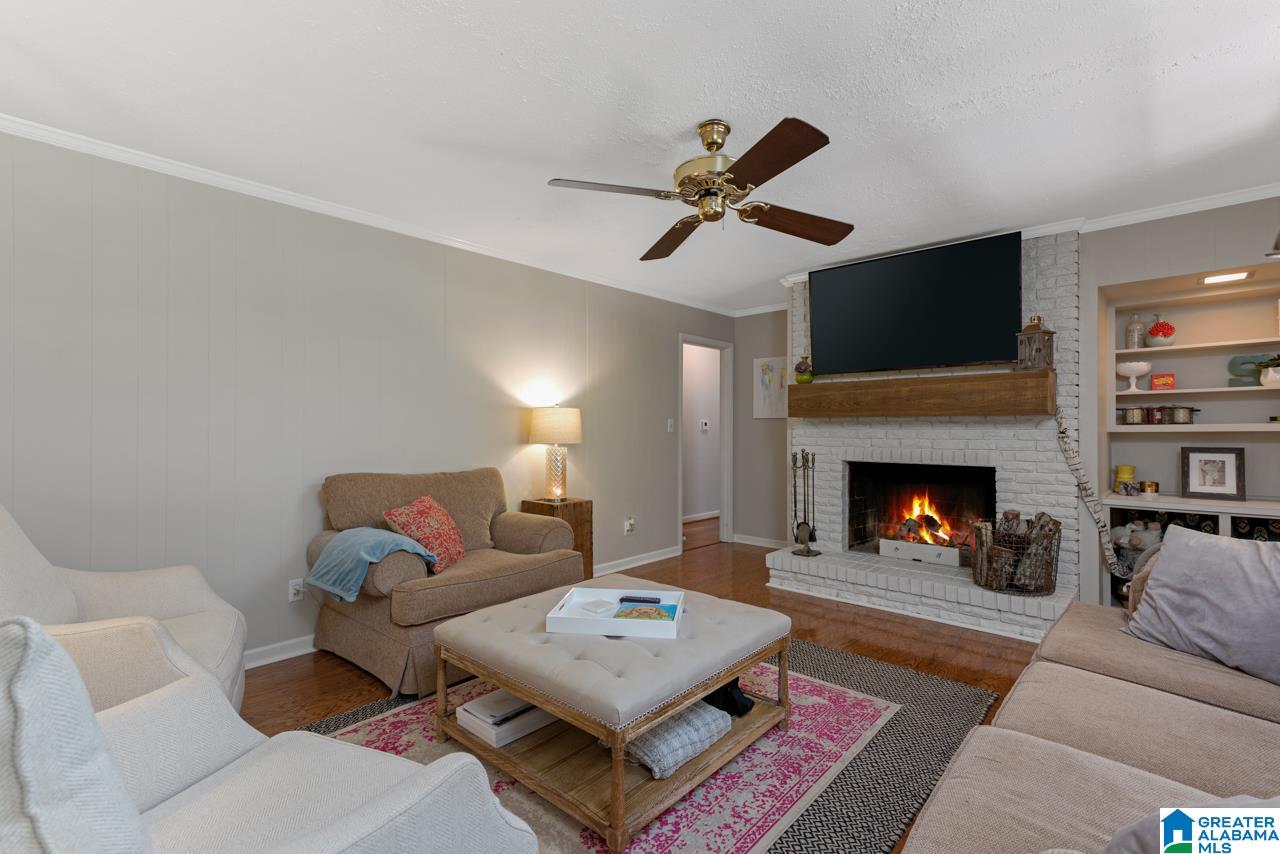 1340 Round Hl Road Birmingham, AL 35216 - Photo 10 of 33