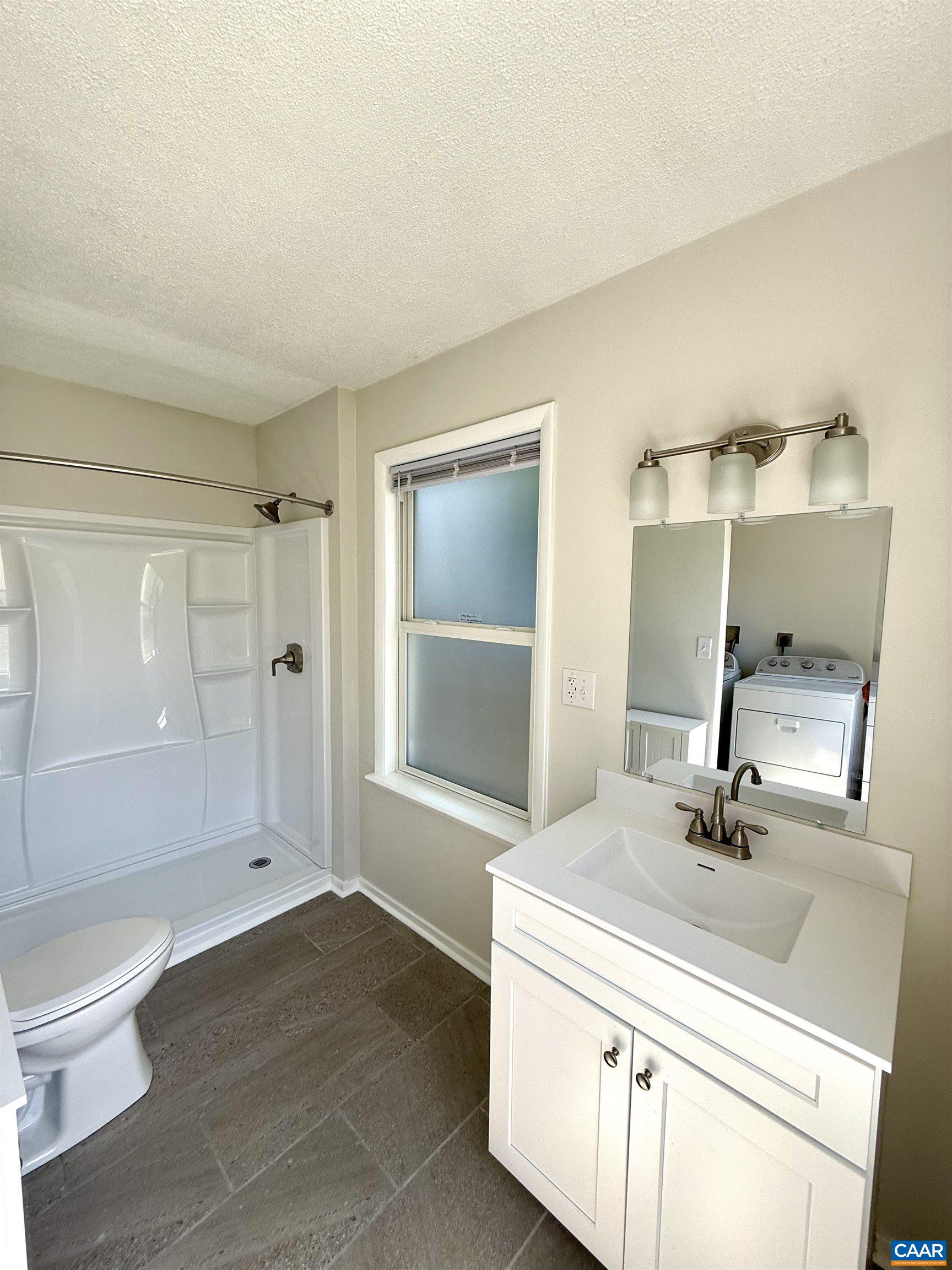 604 Market Street Waynesboro, VA 22980 - Photo 10 of 30