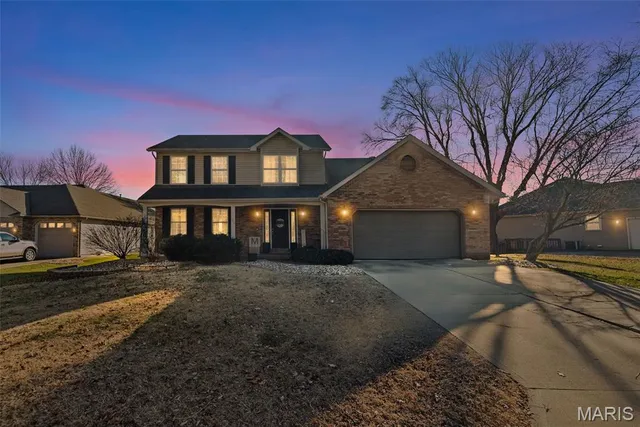 $315,000 | 209 Sturbridge Boulevard, Glen Carbon, IL 62034