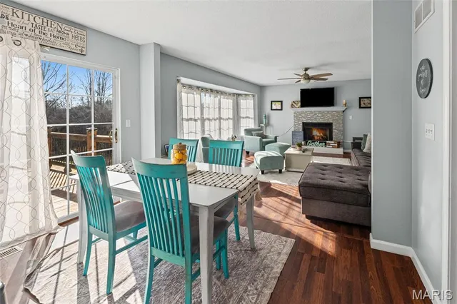 $315,000 | 209 Sturbridge Boulevard, Glen Carbon, IL 62034