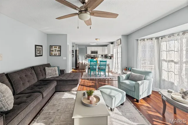 $315,000 | 209 Sturbridge Boulevard, Glen Carbon, IL 62034