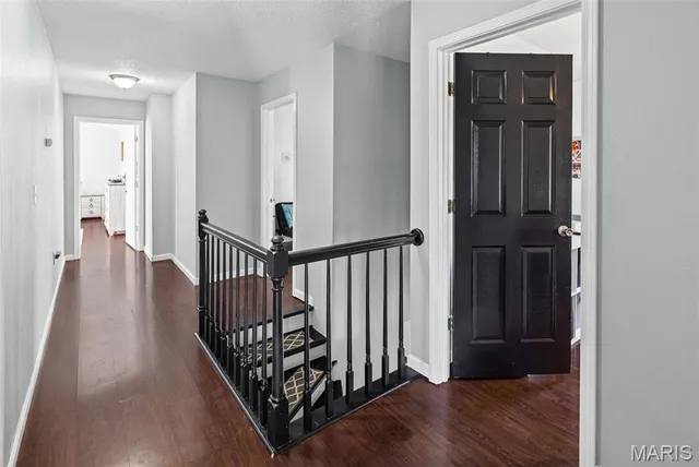 $315,000 | 209 Sturbridge Boulevard, Glen Carbon, IL 62034