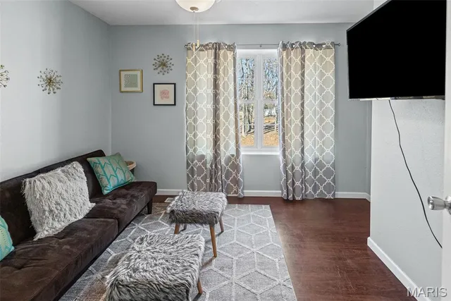 $315,000 | 209 Sturbridge Boulevard, Glen Carbon, IL 62034