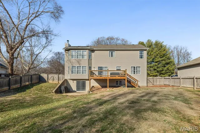 $315,000 | 209 Sturbridge Boulevard, Glen Carbon, IL 62034