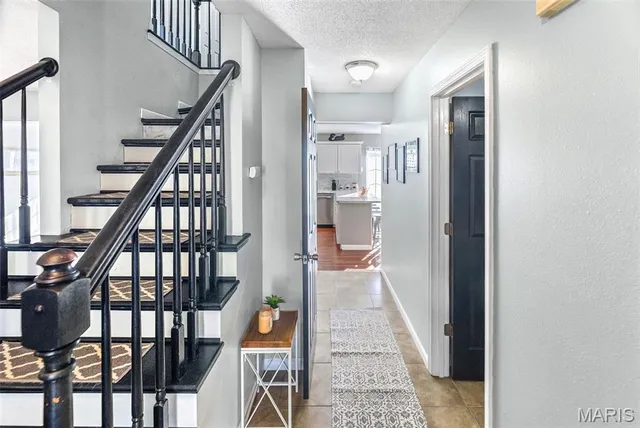 $315,000 | 209 Sturbridge Boulevard, Glen Carbon, IL 62034