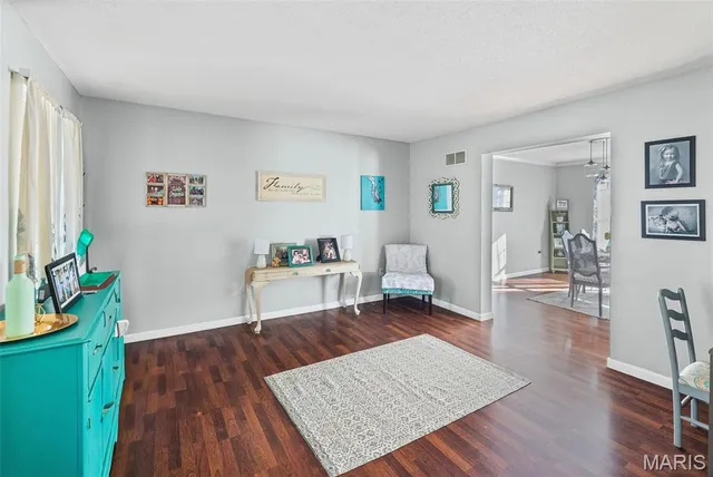 $315,000 | 209 Sturbridge Boulevard, Glen Carbon, IL 62034