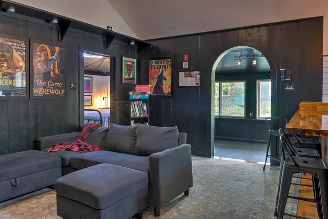 $360,000 | 49 Forest Lake Circle, Winchester, NH 03470