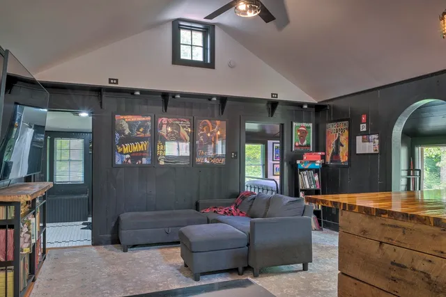 $360,000 | 49 Forest Lake Circle, Winchester, NH 03470