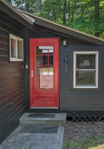 $360,000 | 49 Forest Lake Circle, Winchester, NH 03470