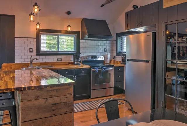 $350,000 | 49 Forest Lake Circle, Winchester, NH 03470