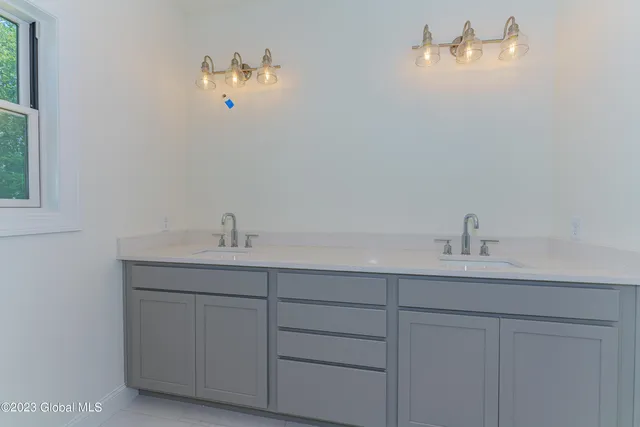 $699,000 | 539 A Locust Grove Road, Greenfield, NY 12833