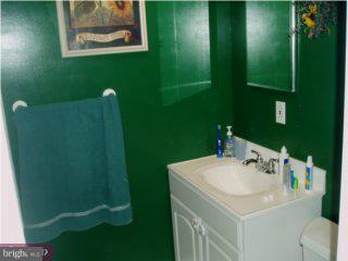 2070 Kent Road Folcroft, PA 19032 - Photo 4 of 6 Gallery Image 4