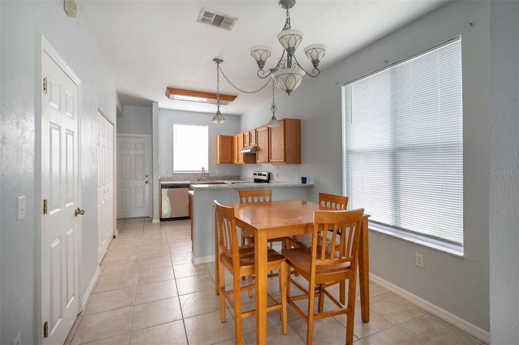 3860 Southwest 20th Avenue, Unit 1808 Gainesville, FL 32607 - Photo 6 of 21