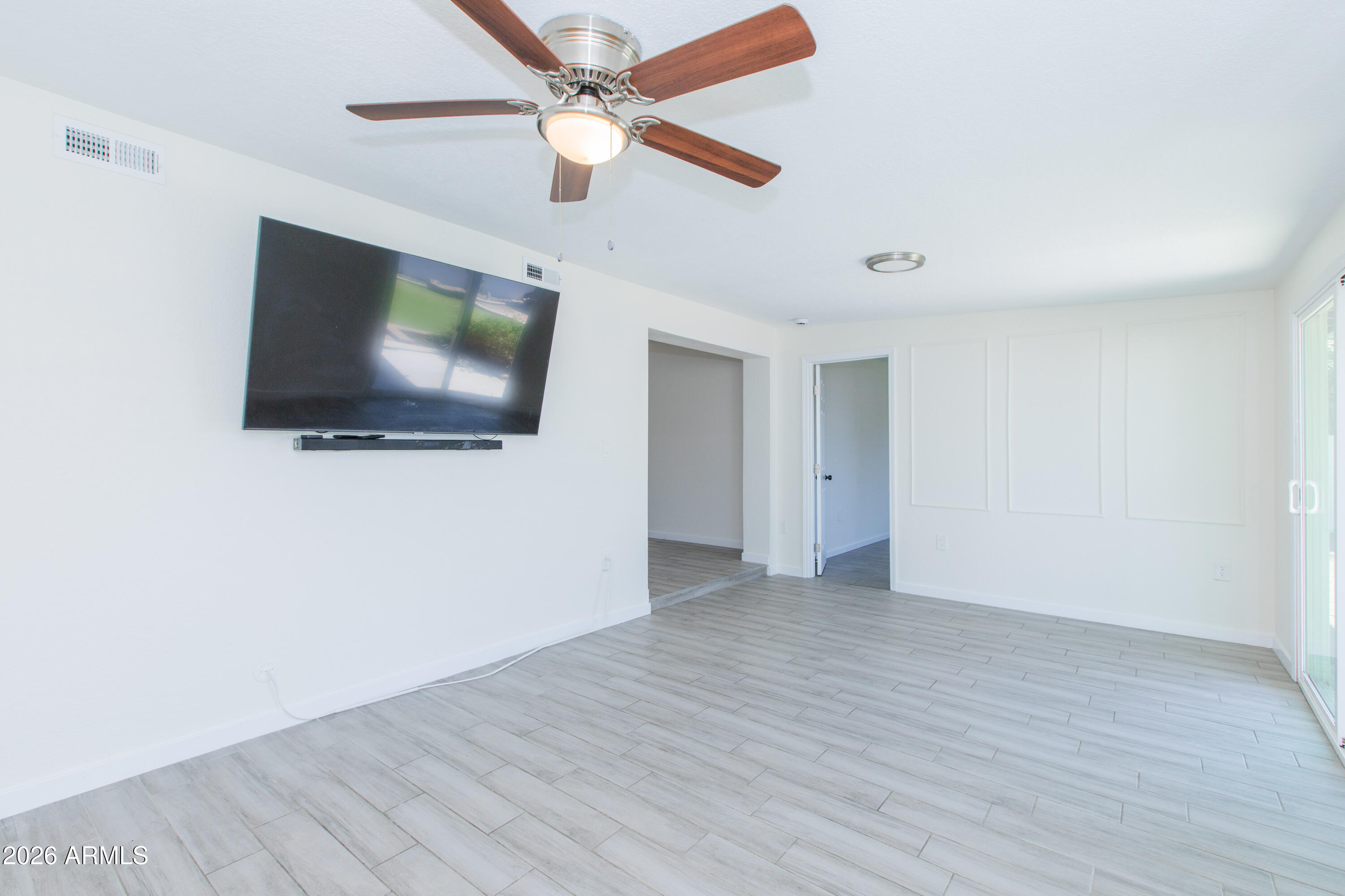 9813 East Adobe Road Mesa, AZ 85207 - Photo 27 of 77 Living Room-3