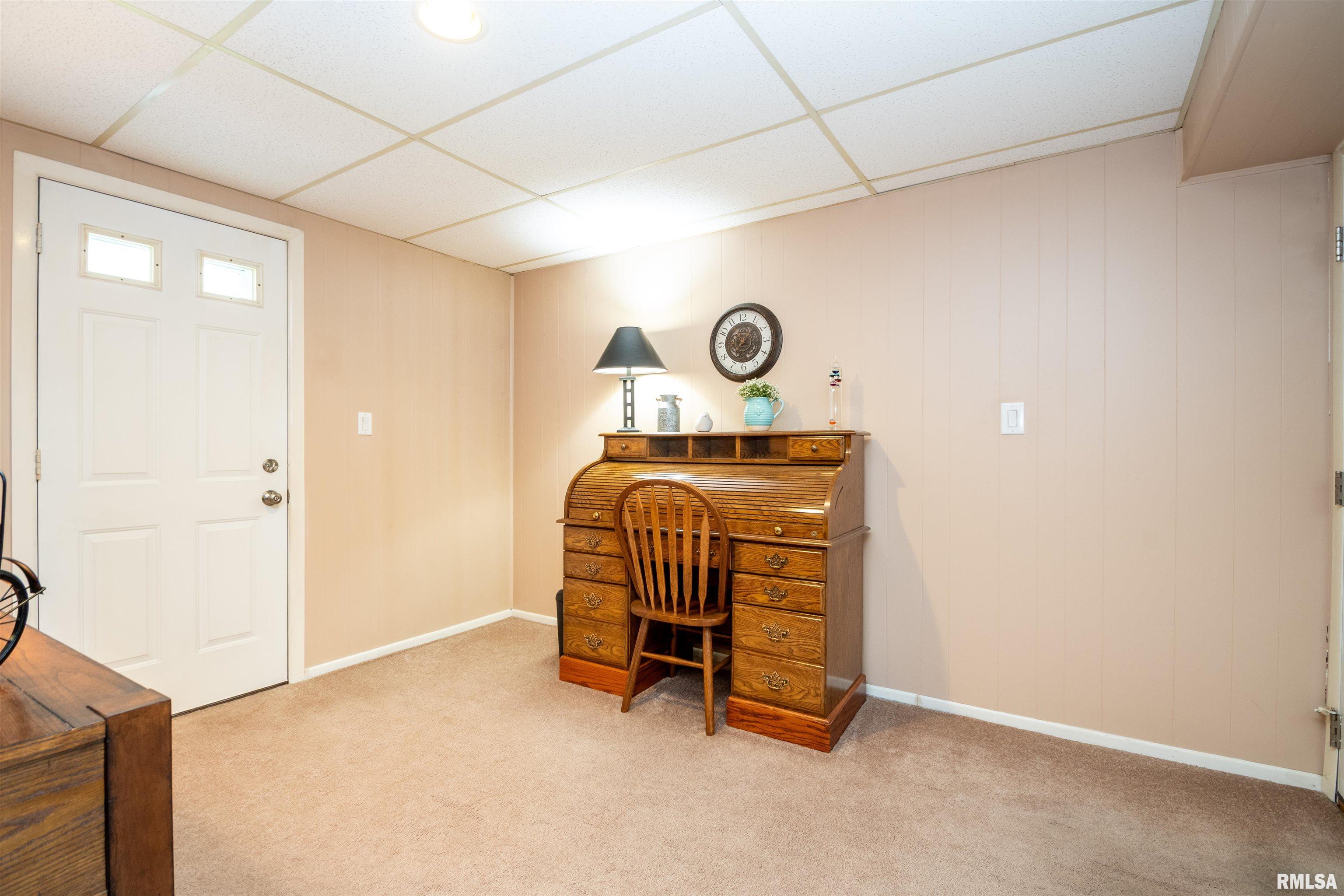 6203 North Randwick Road Peoria, IL 61615 - Photo 26 of 35