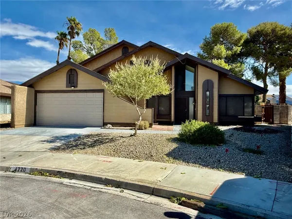 $2,650 | 4220 Walhaven Court, Las Vegas, NV 89103