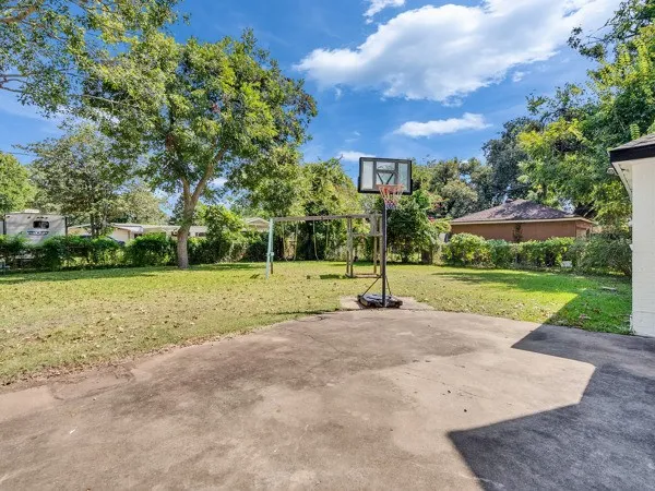 a house view with a garden space