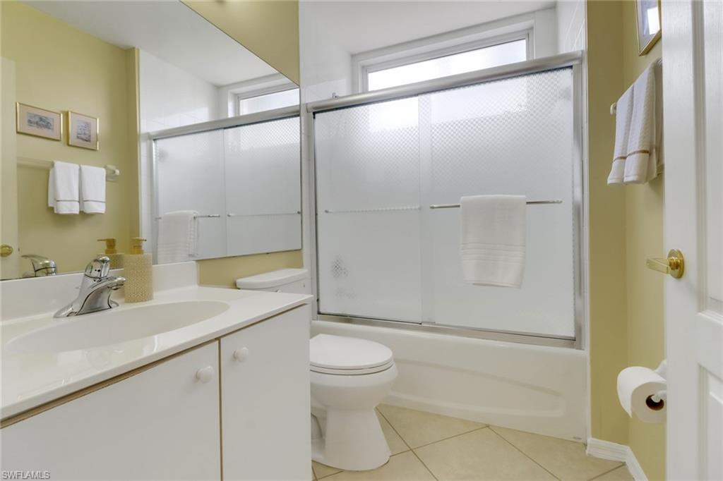 3715 Buttonwood Way, Unit 1711 Naples, FL 34112 - Photo 24 of 40 Freshly painted guest bath